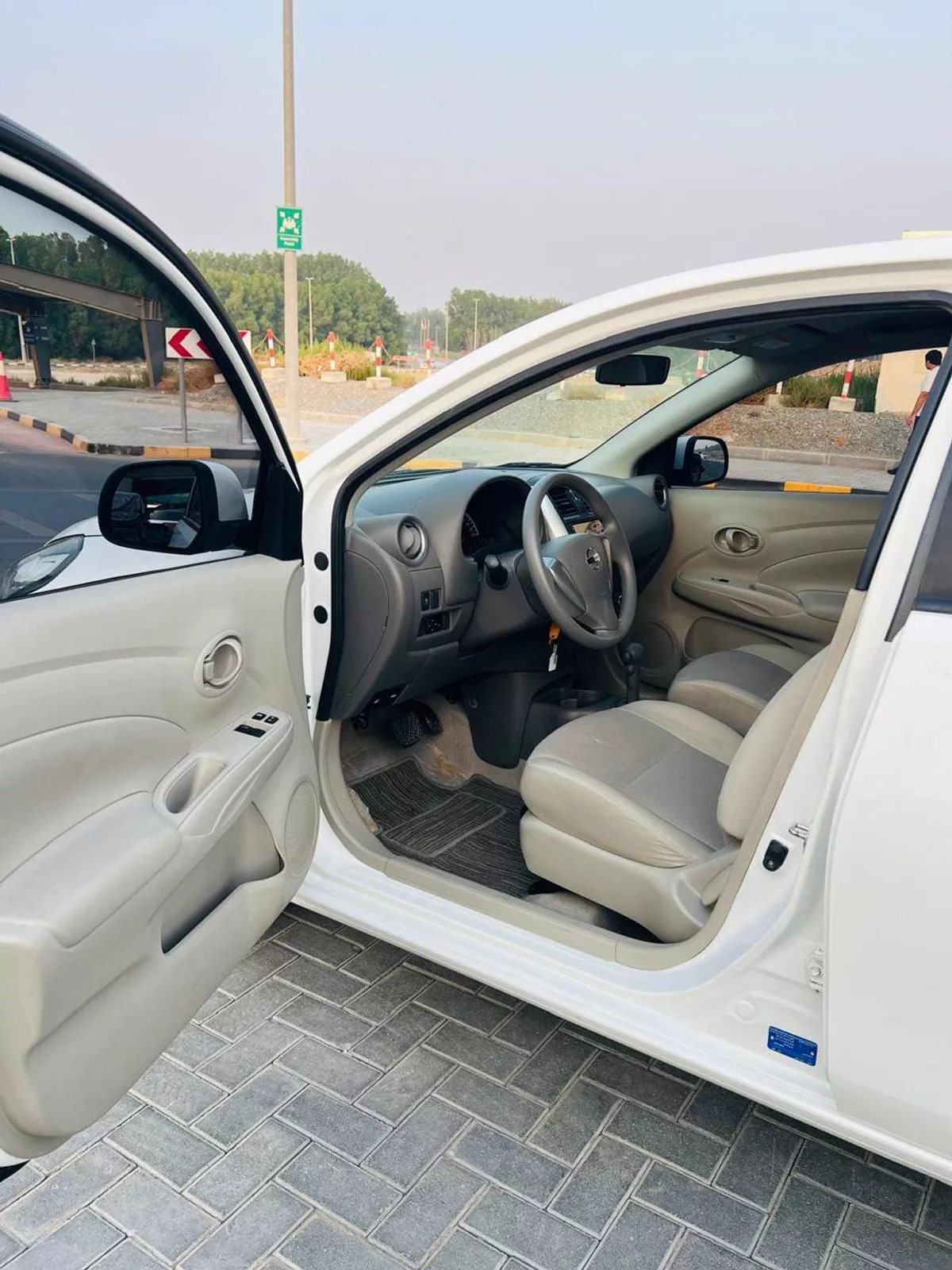 Nissan Sunny SV-17-0