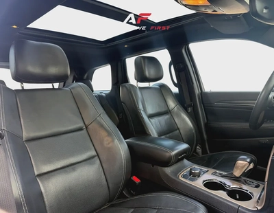 2017 Jeep Grand Cherokee Limited 5.7L V8 | GCC Specs | Excellent Condition-8