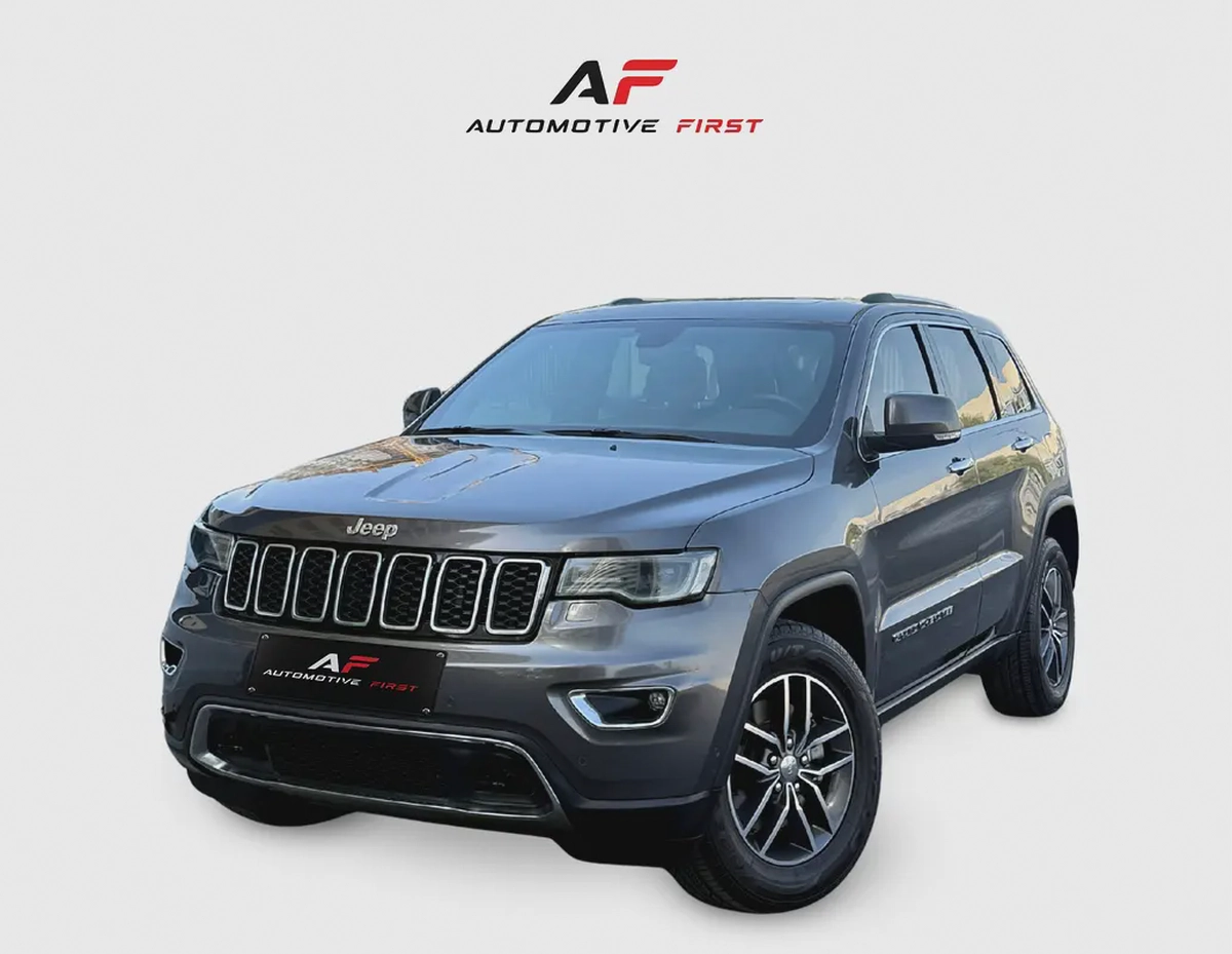 2017 Jeep Grand Cherokee Limited 5.7L V8 | GCC Specs | Excellent Condition