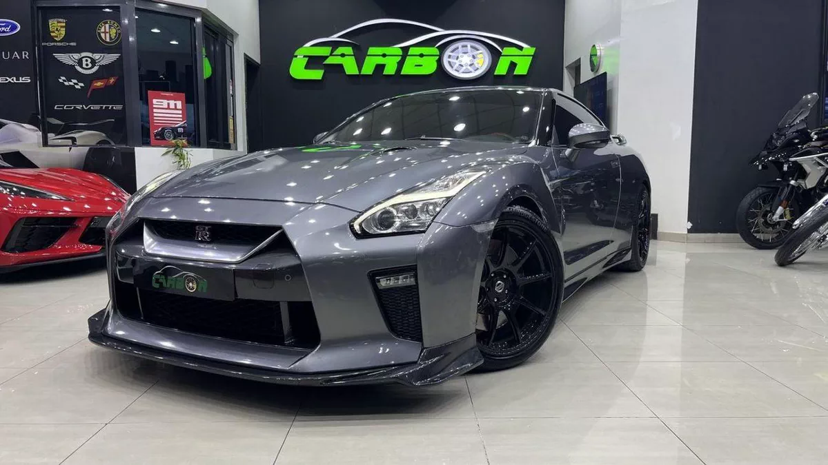 Nissan GT-R PREMIUM Nissan GT-R 2017 GCC SPEC-1-0