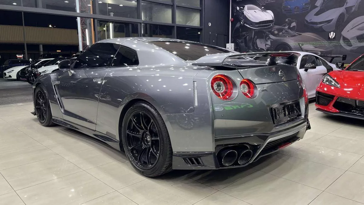 Nissan GT-R PREMIUM Nissan GT-R 2017 GCC SPEC-6-0