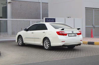 Toyota Aurion Limited 2014 GCC Specs - Well Maintained-14