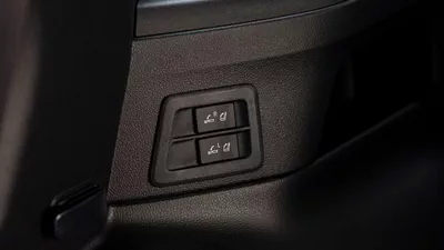 Toyota Land Cruiser VXR 3.5L-20