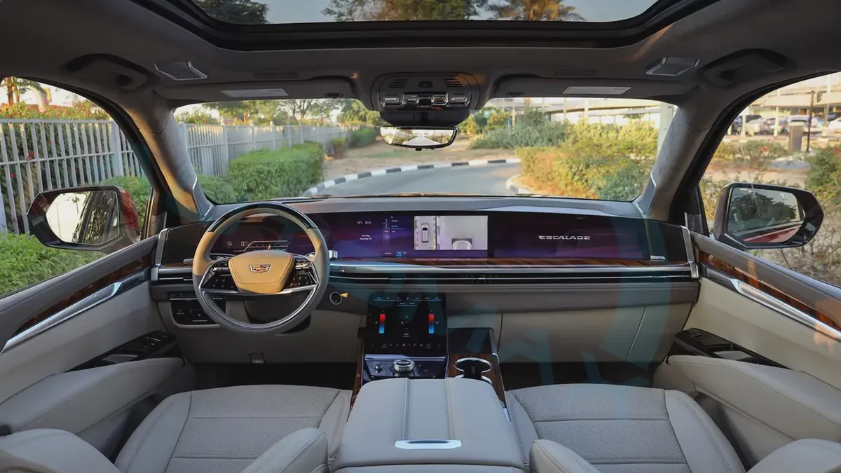2025 Cadillac Escalade 600 Sport Platinum V8 6.2L With With 3 Years Or 100,000 Km Warranty-2-2