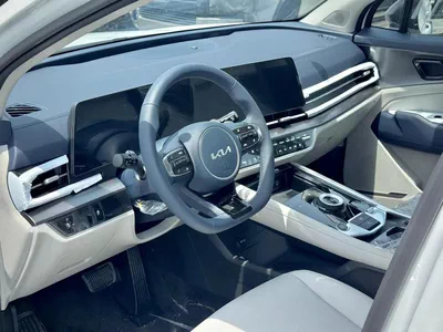 Kia Sportage SX 2.0L HEV Chinese Specs 2025 Export Price @ 88,500 AED-9
