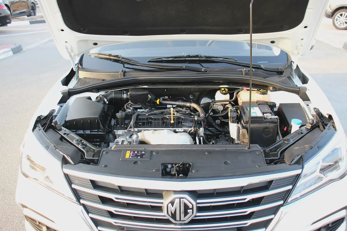 Free offers 2025 MG 5 GCC | 1.5L | EMI (480x 60) Loan minimum salary 4,000*| Warranty|-13-13