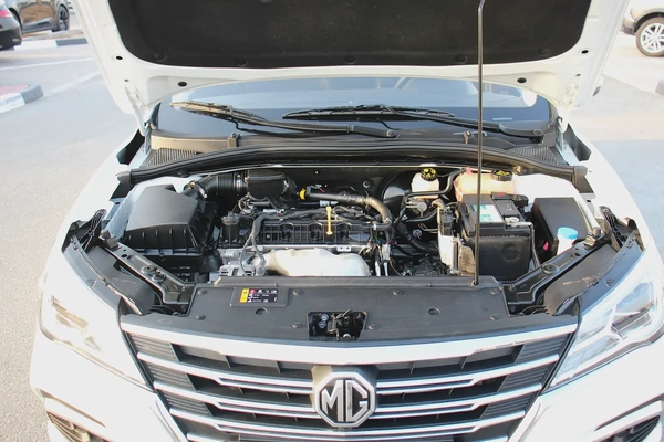 Free offers 2025 MG 5 GCC | 1.5L | EMI (480x 60) Loan minimum salary 4,000*| Warranty|