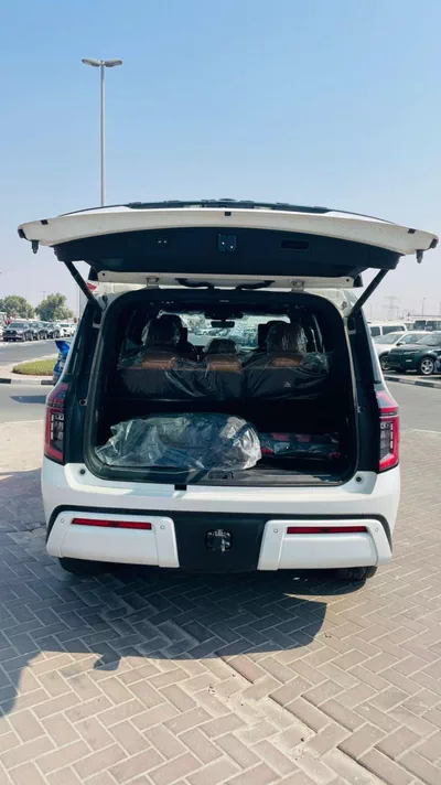 Nissan Patrol LE Platinum City 3.5L-8