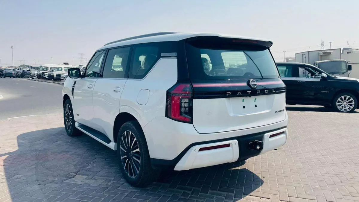 Nissan Patrol LE Platinum City 3.5L-6-0