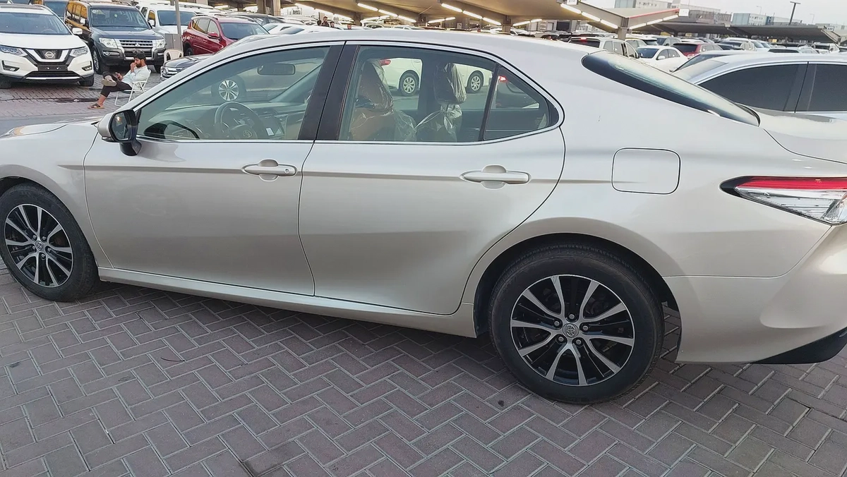 Toyota Camry SE 2020 GCC Specs BEVOR WAS TAXI-10-10