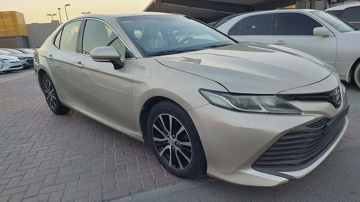 Toyota Camry SE 2020 GCC Specs BEVOR WAS TAXI