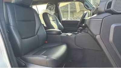 Toyota Prado GXR 2.7L Petrol Limited 6A/T 2025-13
