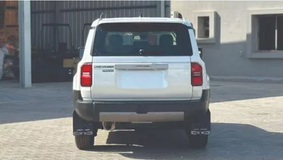 Toyota Prado GXR 2.7L Petrol Limited 6A/T 2025-4