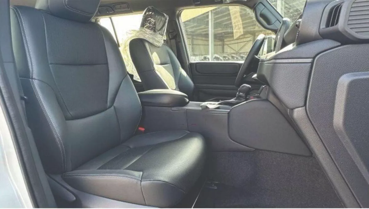 Toyota Prado GXR 2.7L Petrol Limited 6A/T 2025-13-0