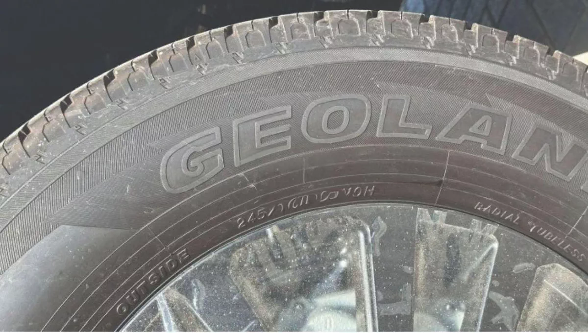 Toyota Prado GXR 2.7L Petrol Limited 6A/T 2025-7-0
