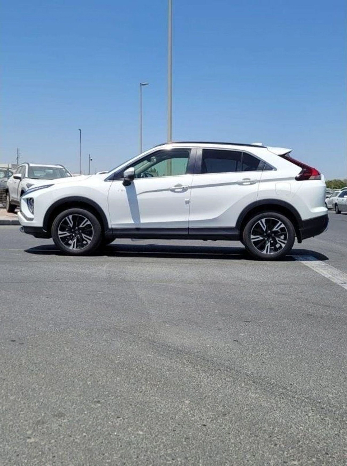 Mitsubishi Eclipse ECLIPSE CROSS 1.5L