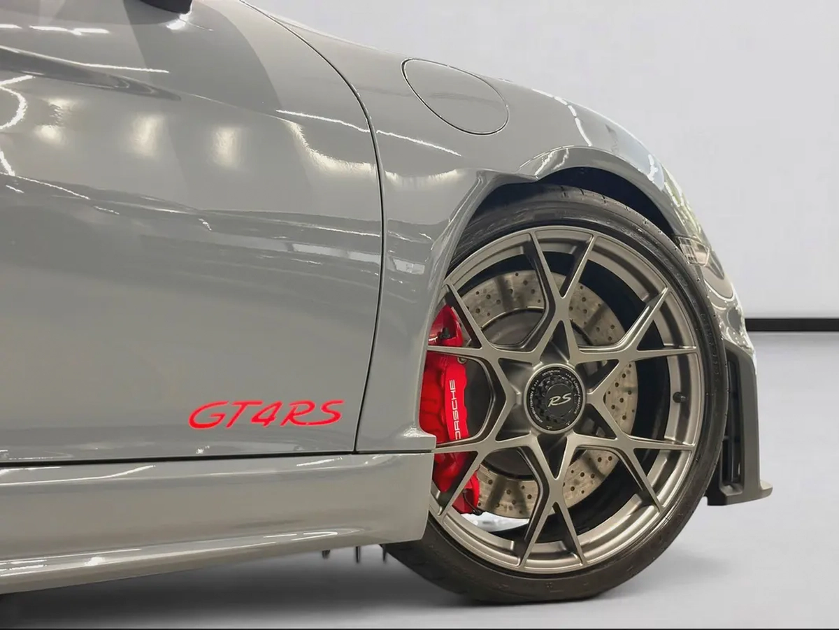AED 11,180 P.M | 0% DOWN PAYMENT | PORSCHE 718 CAYMAN GT4 RS | 4.0L NATURALLY ASPIRATED | 2023 | GCC