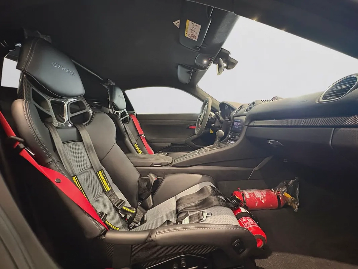 AED 11,180 P.M | 0% DOWN PAYMENT | PORSCHE 718 CAYMAN GT4 RS | 4.0L NATURALLY ASPIRATED | 2023 | GCC
