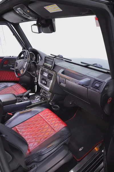 G63 GCC PERFECT CONDITION + CARBON PACKAGE + REAR ENTERTAINMENT-17