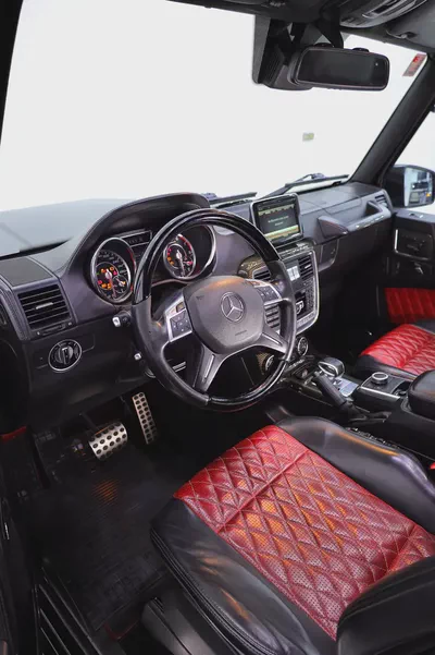 G63 GCC PERFECT CONDITION + CARBON PACKAGE + REAR ENTERTAINMENT-6