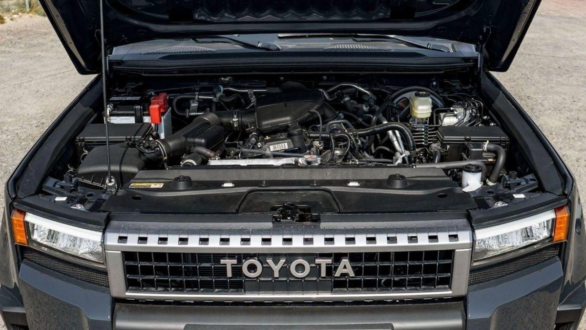 Toyota Prado 250 TXL 2.7P AT LIMITED MY2024 – GREY-19-19