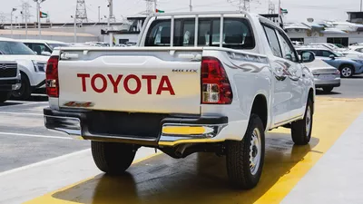 2026 Toyota Hilux Double Cab GLX 2.4L DIESEL - GCC Specs - Brand New!-5