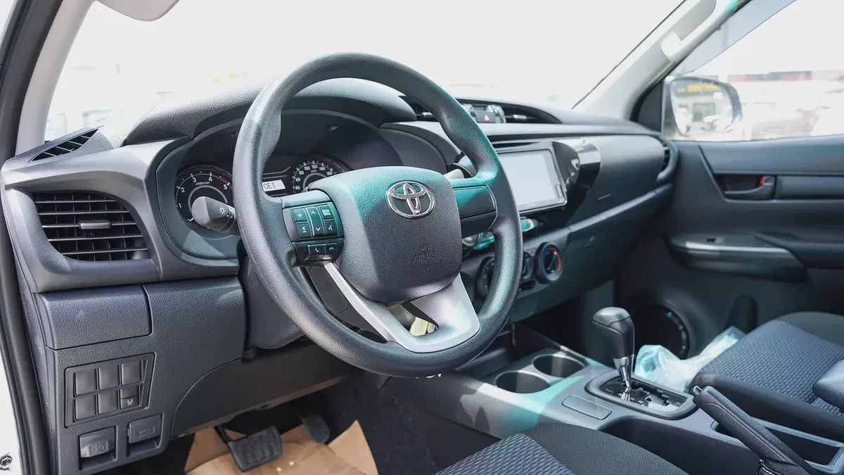 2026 Toyota Hilux Double Cab GLX 2.4L DIESEL - GCC Specs - Brand New!-6-6