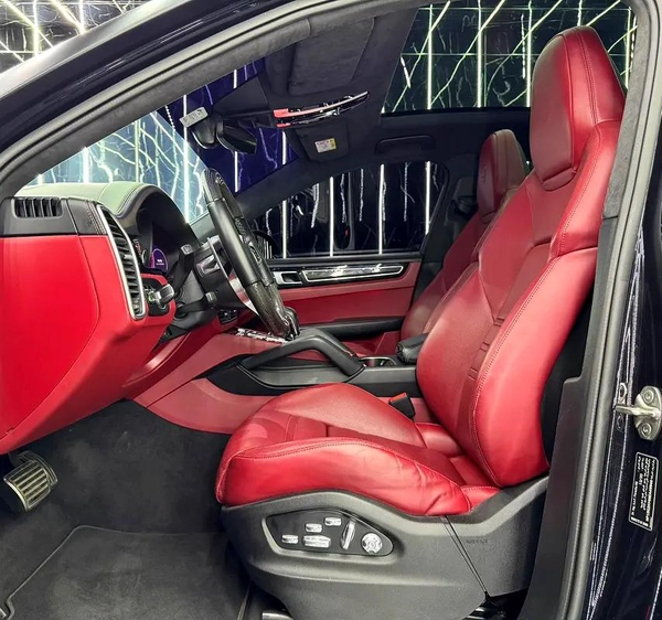 Porsche Cayenne GTS Coupé 2021 | Full PPF | GCC | Well maintained | Full Service History