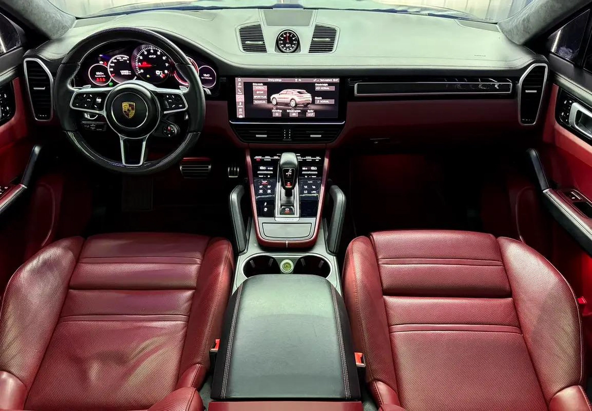 Porsche Cayenne GTS Coupé 2021 | Full PPF | GCC | Well maintained | Full Service History-1-1