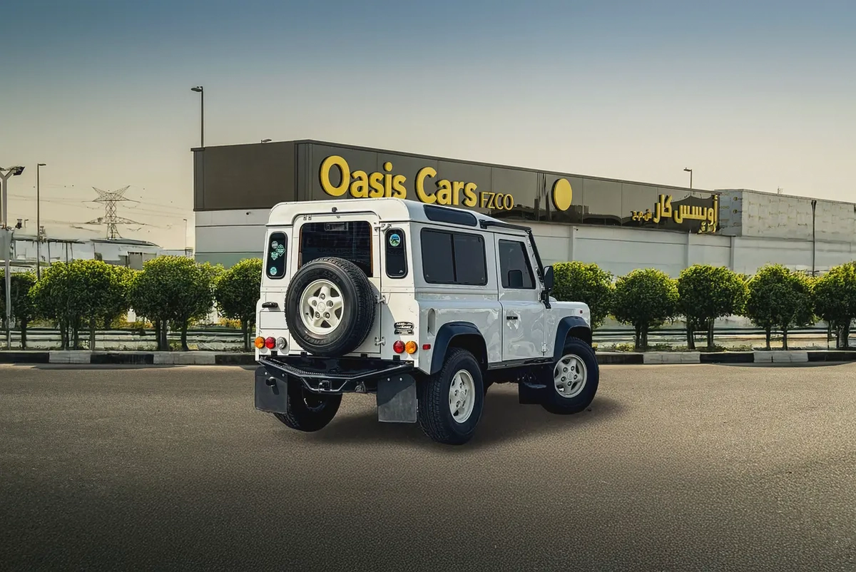 Land Rover Defender 50th Year Edition Japanese Specs 4.0L V8 1997 Good Condition 1 of 500-2-2