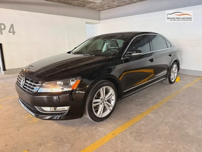 Volkswagen Passat SEL V5 2.5L 2012 Model GCC Specs WIth Partial Service History In Perfect Condition-0