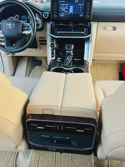 تويوتا لاند كلوزر 2024 GXR بدون تيربو Toyota Land Cruiser 2024 GXR GCC Specs - Brand New-15