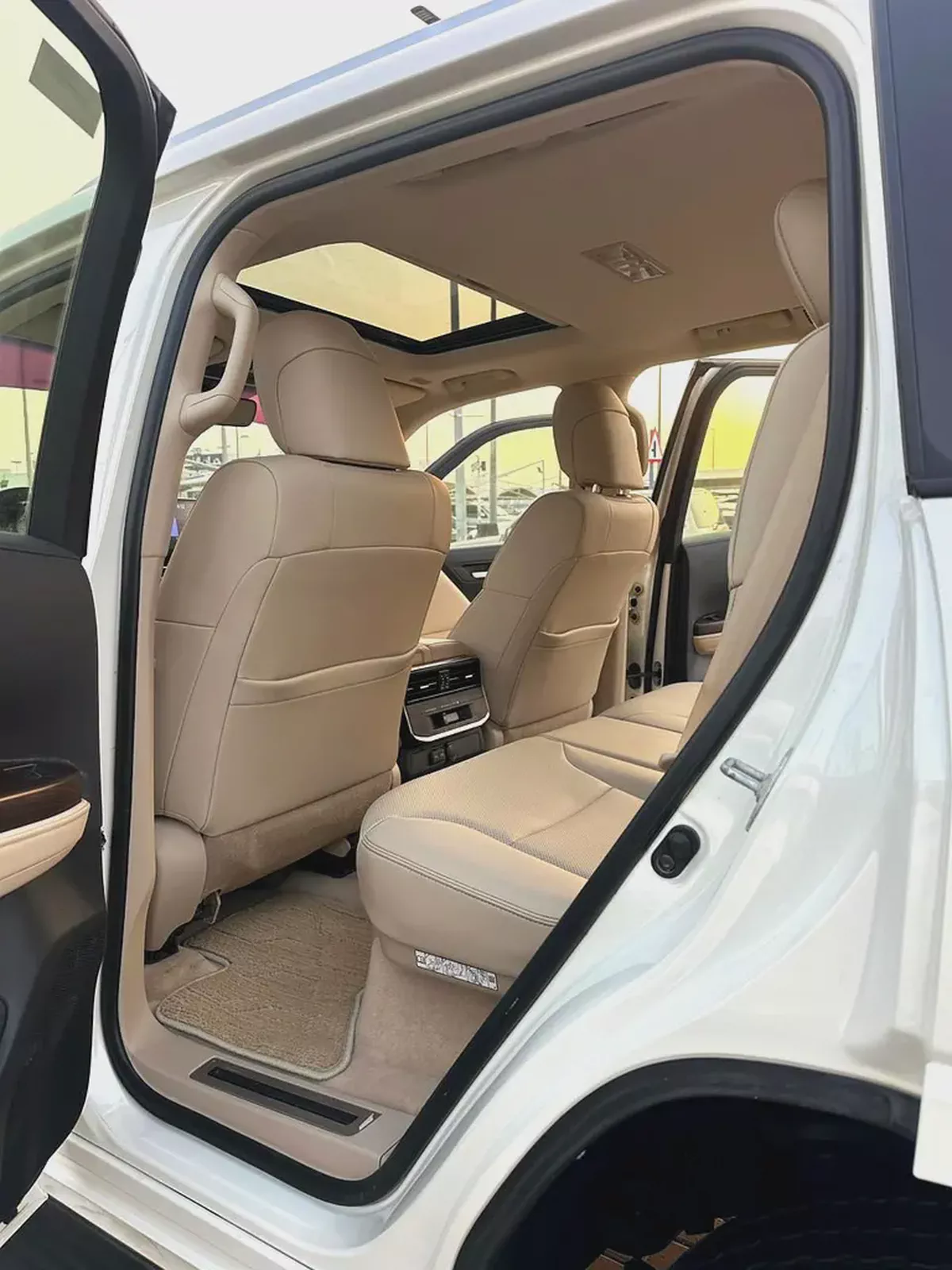 تويوتا لاند كلوزر 2024 GXR بدون تيربو Toyota Land Cruiser 2024 GXR GCC Specs - Brand New-11-11