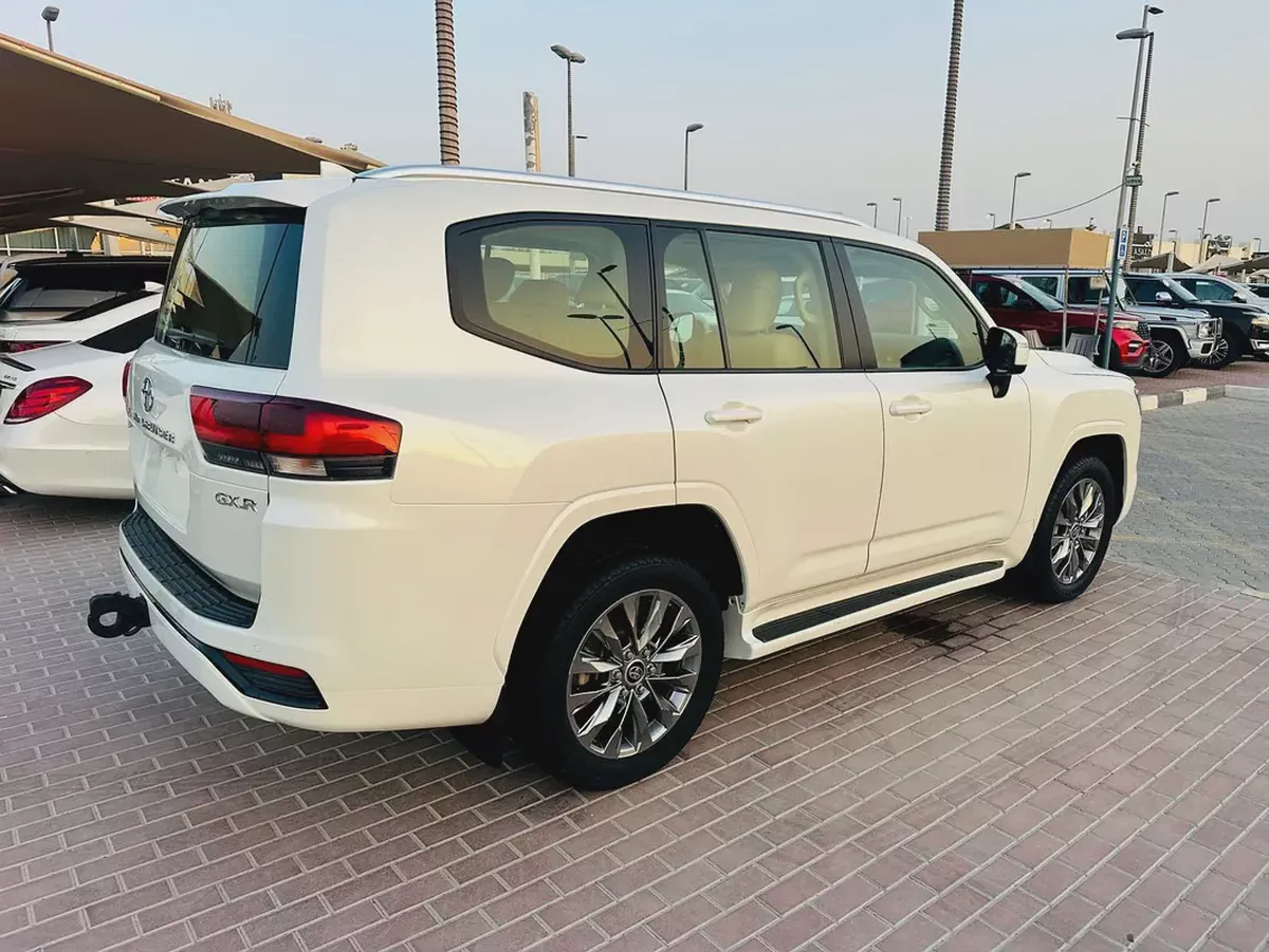 تويوتا لاند كلوزر 2024 GXR بدون تيربو Toyota Land Cruiser 2024 GXR GCC Specs - Brand New-2-2