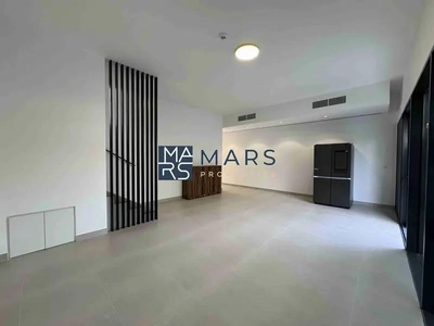 Luxury 3bhk villa available for rent in Masaar-9