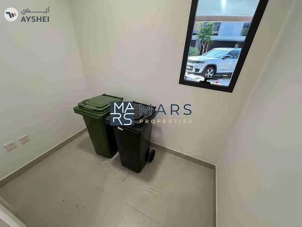 Luxury 3bhk villa available for rent in Masaar
