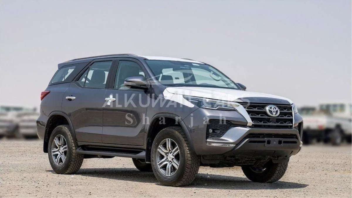Toyota Fortuner GX2 Toyota Fortuner 2.4L Diesel AT 4X4 MY2024