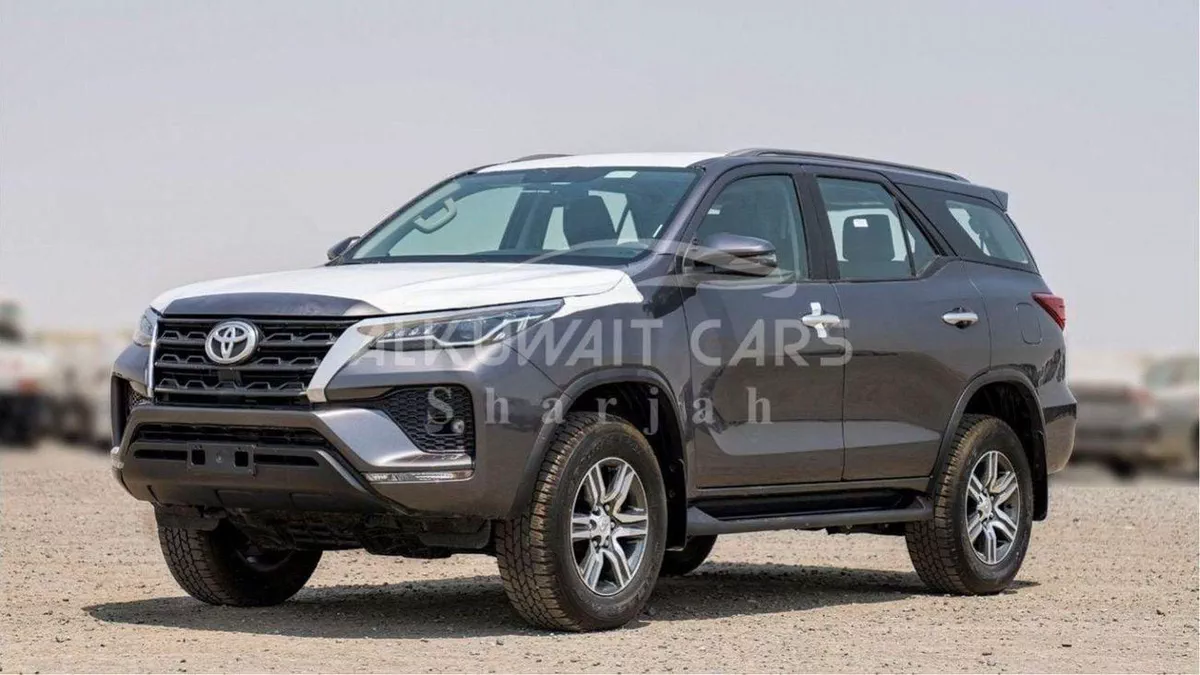 Toyota Fortuner GX2 Toyota Fortuner 2.4L Diesel AT 4X4 MY2024-1-0