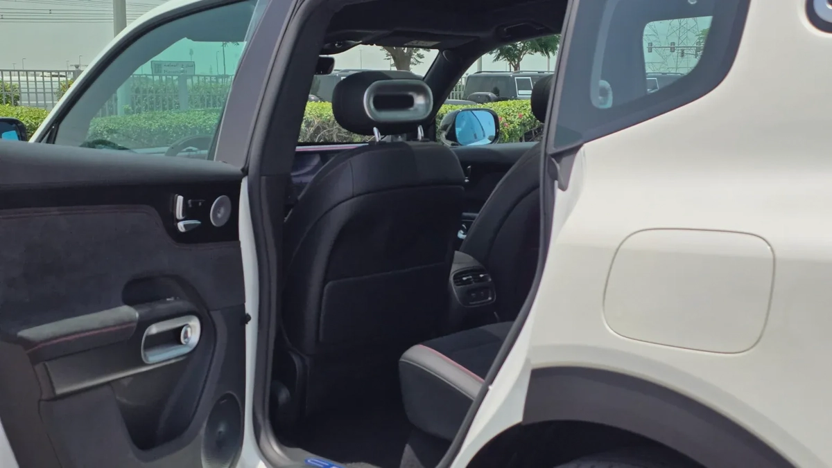 SMART #5 BRABUS (White)-11-11