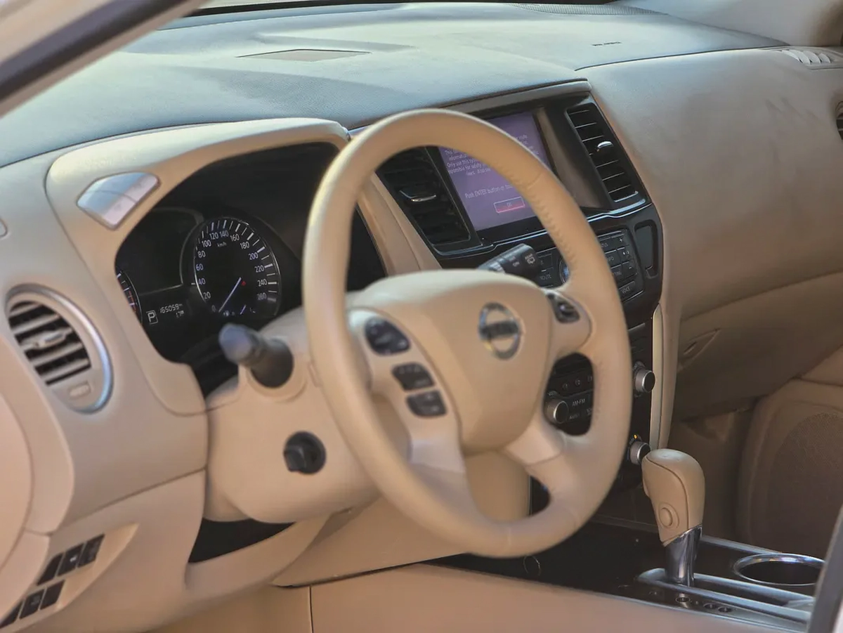 NISSAN Pathfinder 2014 GCC-10-10