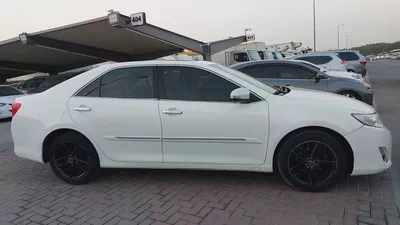 Toyota Camry XLE 2015 GCC Specs - Excellent Condition-3