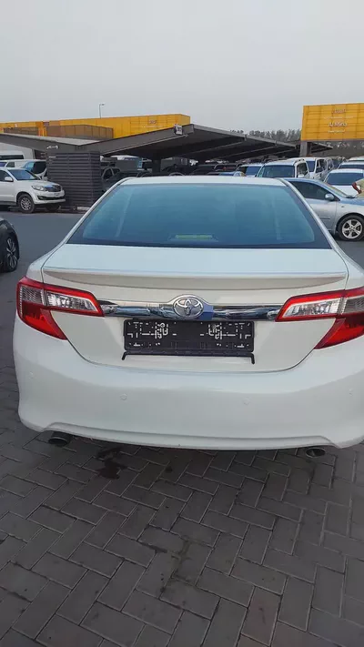 Toyota Camry XLE 2015 GCC Specs - Excellent Condition-7