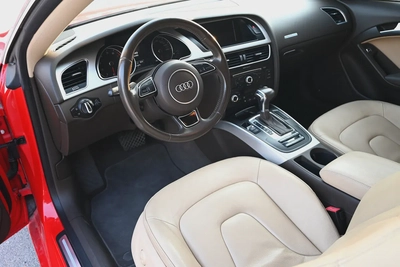 0% DP - FSH - FIRST OWNER - AUDI A5 COUPE 4WD - GCC SPECS-10