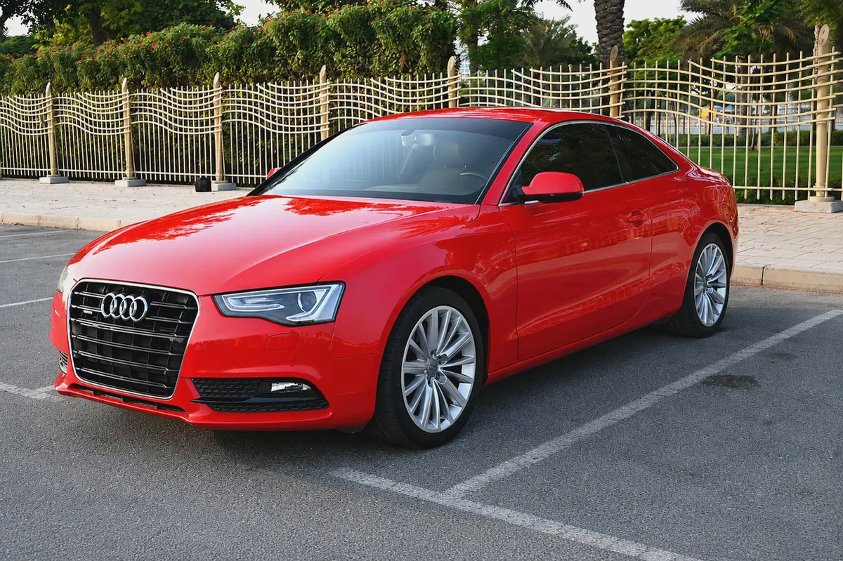0% DP - FSH - FIRST OWNER - AUDI A5 COUPE 4WD - GCC SPECS-2-2