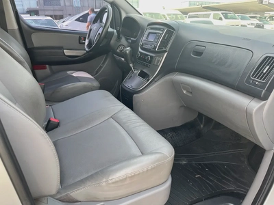 Hyundai H1-6