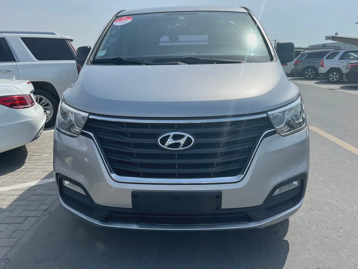 Hyundai H1-2-2