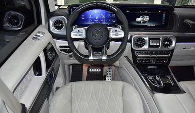 Mercedes Benz G550 ( 2024 Model ) in Grey Color American Specs-3