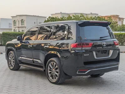 TOYOTA LAND CRUISER 2014 FACELIFTED 2025 WITH INTERIOR AND EXTERIOR V6 4.0L IN EXCELLENT CONDITION-16