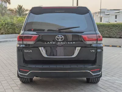 TOYOTA LAND CRUISER 2014 FACELIFTED 2025 WITH INTERIOR AND EXTERIOR V6 4.0L IN EXCELLENT CONDITION-19