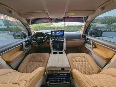 TOYOTA LAND CRUISER 2014 FACELIFTED 2025 WITH INTERIOR AND EXTERIOR V6 4.0L IN EXCELLENT CONDITION-2